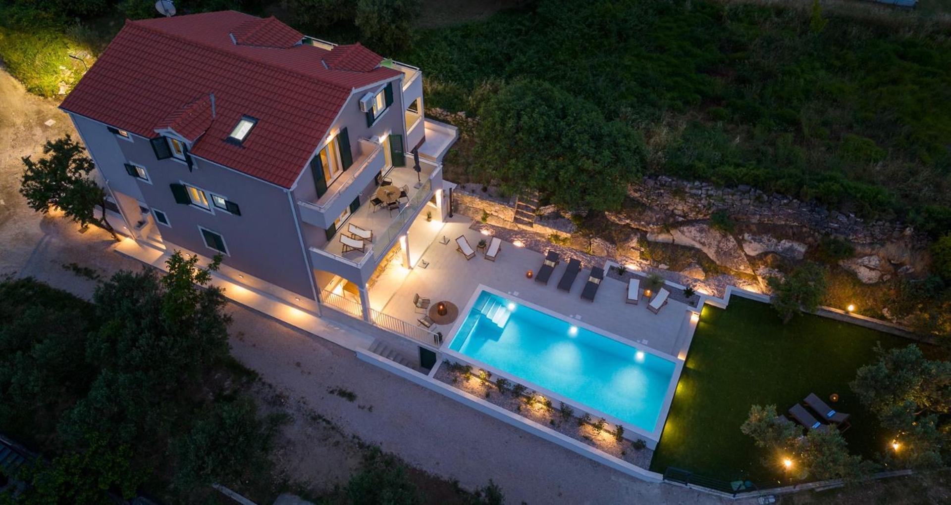 New! Villa Mamma Mia, A 6-Bedroom Property With 40Sqm Pool Podstrana Exterior photo